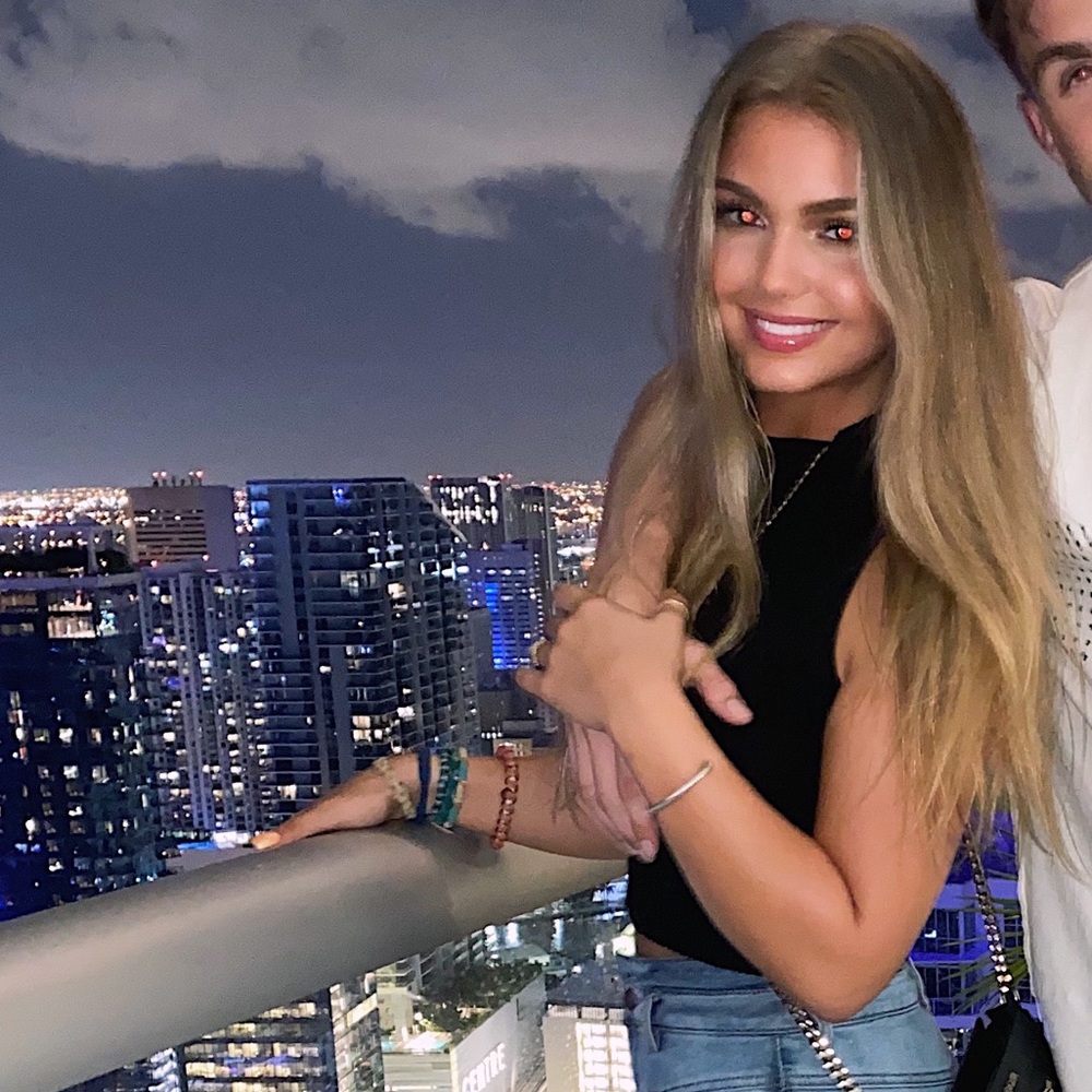 Meet your Posher, Arabella